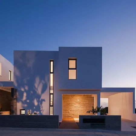 Lemon Grove Modern *